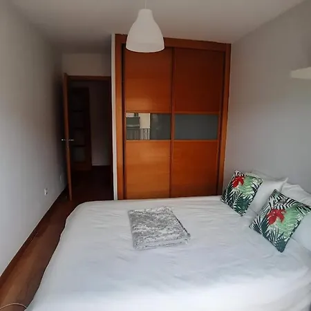 Precioso Apartamento Con Piscina Cerca De La Playa Διαμέρισμα Nigrán